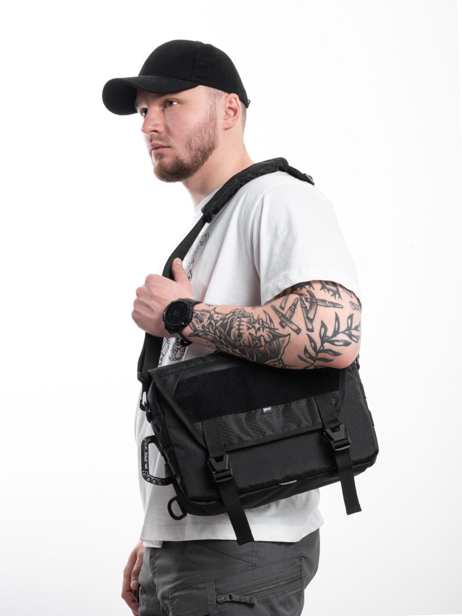 МЕСЕНДЖЕР FIXED BAG I чорний - соти 2/24