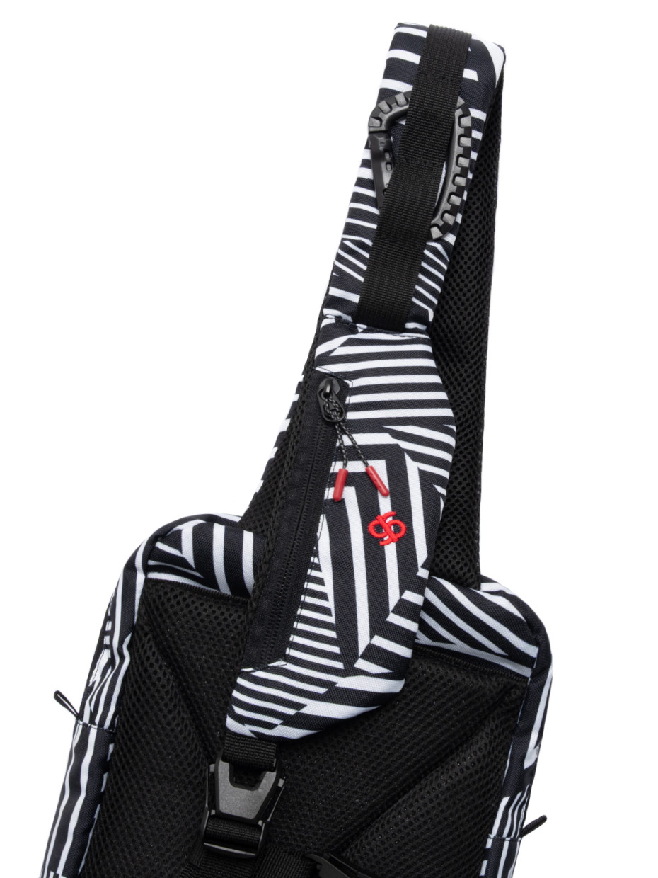 Сумка Y2K SLING BAG I RAZZLE DAZZLE 1/26