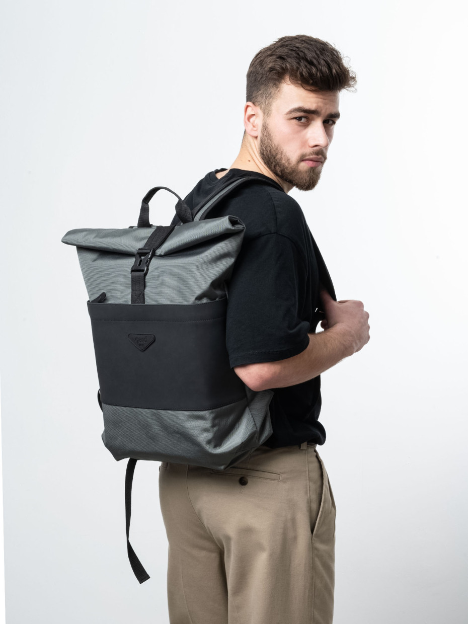 Рюкзак ROLLTOP POCKET 2 | сірий - екошкіра чорна матова 1/24
