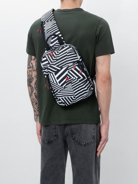 Сумка Y2K SLING BAG I RAZZLE DAZZLE 1/26 фото 6