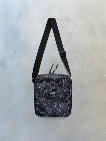 MESSENGER MINI-4 | white web 3/22